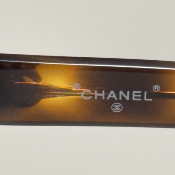 Vintage CHANEL Tortoise Cat Eye Sunglasses 01943 91235 - Picture 12 of 16